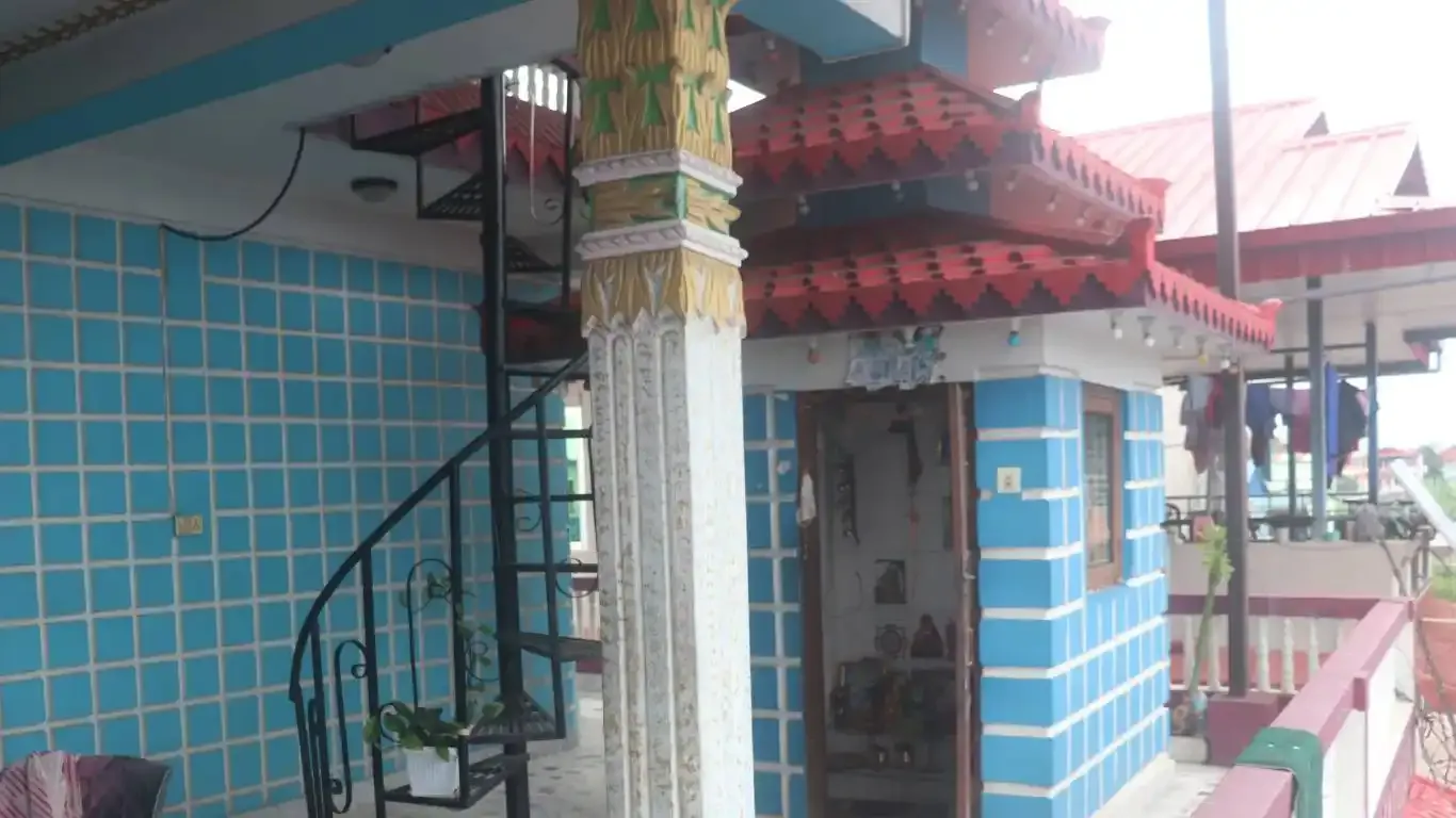 1BHK     